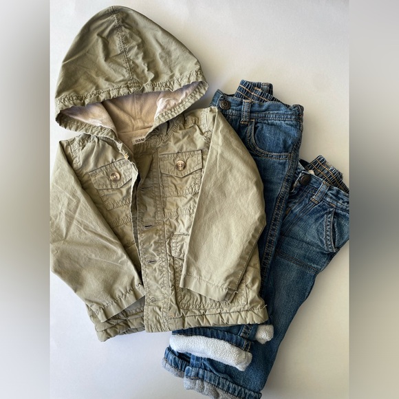 3 items: 2 fleece-lined jeans + jacket - Picture 1 of 10
